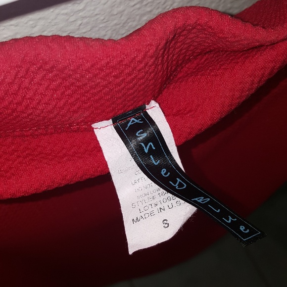 Pencil Skirt - Picture 2 of 3